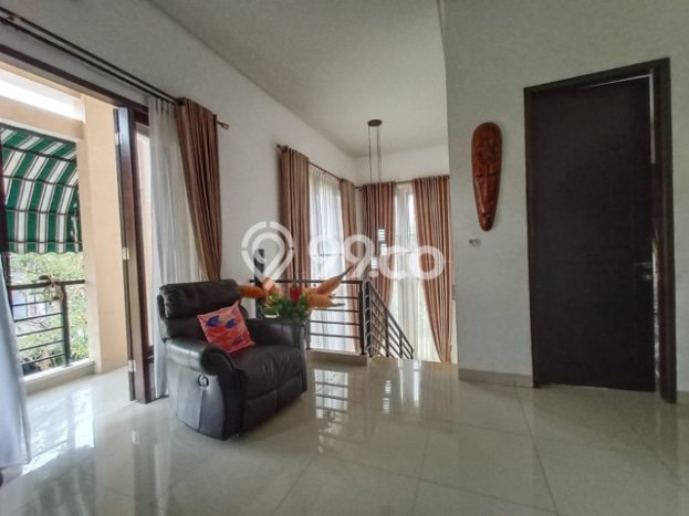 Dijual Rumah Mewah Megah Dengan View Cantik di BSD City, Tangerang Dijual Rumah Mewah Megah Dengan View Cantik di BSD City, Tangerang
