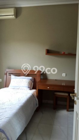 Disewakan! Rumah 5 Kamar Tidur &
3 Kamar Mandi di BSD Bukit Golf, Tangerang Disewakan! Rumah 5 Kamar Tidur &
3 Kamar Mandi di BSD Bukit Golf, Tangerang