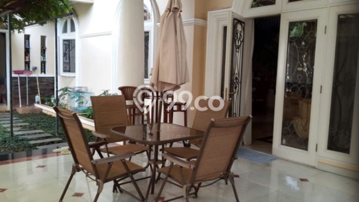 Disewakan! Rumah 5 Kamar Tidur &
3 Kamar Mandi di BSD Bukit Golf, Tangerang Disewakan! Rumah 5 Kamar Tidur &
3 Kamar Mandi di BSD Bukit Golf, Tangerang