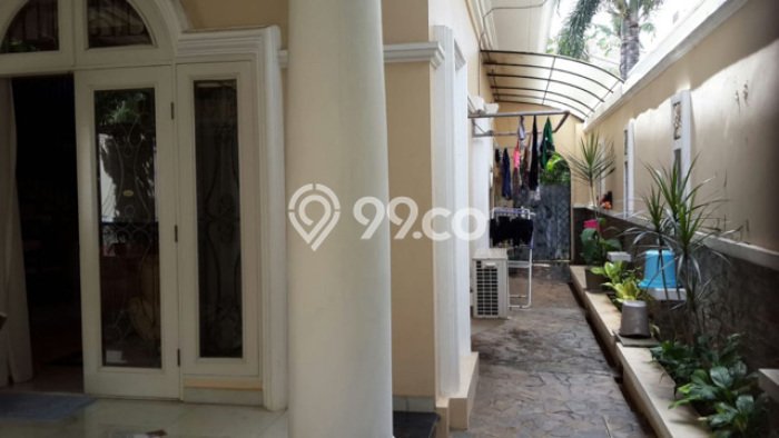 Disewakan! Rumah 5 Kamar Tidur &
3 Kamar Mandi di BSD Bukit Golf, Tangerang Disewakan! Rumah 5 Kamar Tidur &
3 Kamar Mandi di BSD Bukit Golf, Tangerang