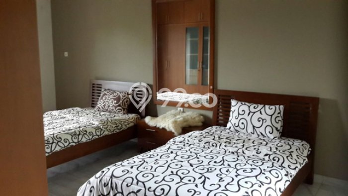 Disewakan! Rumah 5 Kamar Tidur &
3 Kamar Mandi di BSD Bukit Golf, Tangerang Disewakan! Rumah 5 Kamar Tidur &
3 Kamar Mandi di BSD Bukit Golf, Tangerang