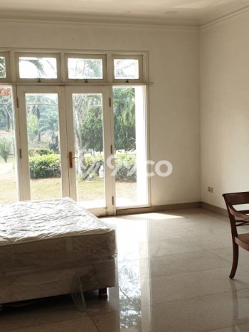Rumah Elit Modern Tanpa Renovasi di BSD Tangerang Rumah Elit Modern Tanpa Renovasi di BSD Tangerang