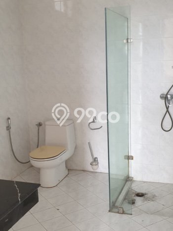 Rumah Elit Modern Tanpa Renovasi di BSD Tangerang Rumah Elit Modern Tanpa Renovasi di BSD Tangerang