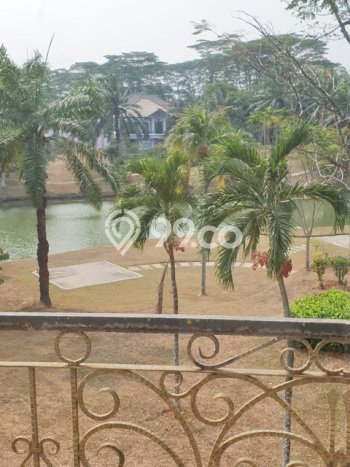 Rumah Elit Modern Tanpa Renovasi di BSD Tangerang Rumah Elit Modern Tanpa Renovasi di BSD Tangerang