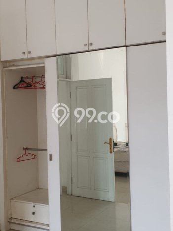Rumah Elit Modern Tanpa Renovasi di BSD Tangerang Rumah Elit Modern Tanpa Renovasi di BSD Tangerang