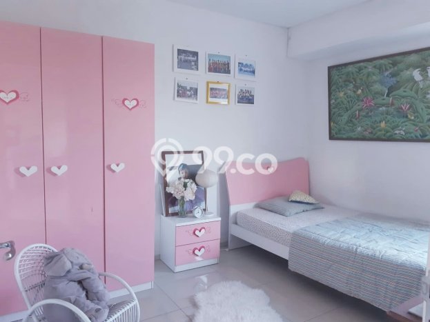 Dijual Rumah 4 Kamar Lokasi Strategis Nyaman dan Strategis di Mandalajati Dijual Rumah 4 Kamar Lokasi Strategis Nyaman dan Strategis di Mandalajati
