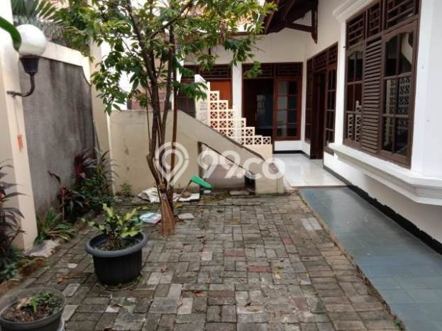 Disewakan Rumah Harga Terjangkau di Cipete Jakarta Selatan Punya 3 KT Disewakan Rumah Harga Terjangkau di Cipete Jakarta Selatan Punya 3 KT