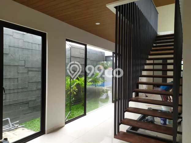 For Sale! Premium House LT 300m2 Desain Modern di Setiabudi For Sale! Premium House LT 300m2 Desain Modern di Setiabudi