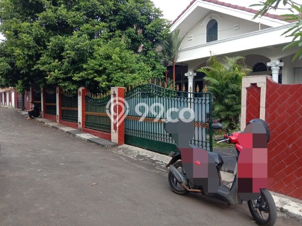 Rumah Mewah LB 200m2 Siap Huni Desain Elegan di Bintaro, Jakarta Selatan Rumah Mewah LB 200m2 Siap Huni Desain Elegan di Bintaro, Jakarta Selatan