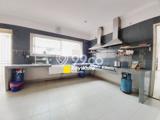 HOT DEAL! Jual Rumah Berkualitas area Cilandak, Jakarta Selatan, LT 1m² Luas Bangunan 490m² HOT DEAL! Jual Rumah Berkualitas area Cilandak, Jakarta Selatan, LT 1m² Luas Bangunan 490m²