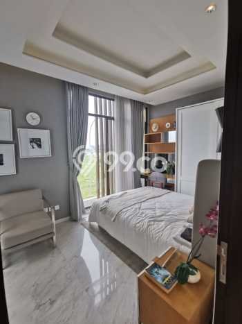 Siap Huni Hunian Elit 5 Kamar di Cakung Dekat ke Mana Saja Siap Huni Hunian Elit 5 Kamar di Cakung Dekat ke Mana Saja