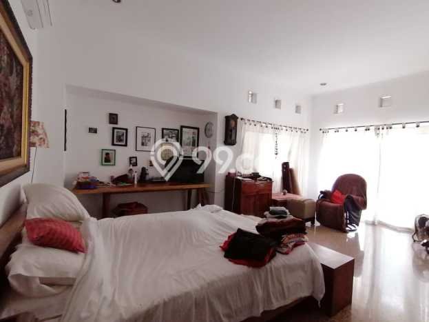 Jual Rumah Luas Megah Dengan View Cantik di Bintaro, Tangerang Selatan Jual Rumah Luas Megah Dengan View Cantik di Bintaro, Tangerang Selatan