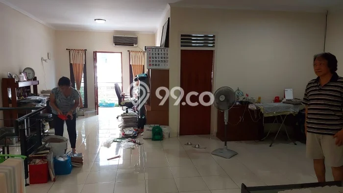 Dijual Rumah Luas Megah Dengan View Cantik di Roxy, Jakarta Pusat Dijual Rumah Luas Megah Dengan View Cantik di Roxy, Jakarta Pusat
