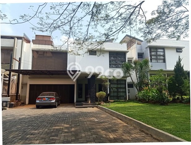 Jual Rumah Mewah Elegan Dengan View Eksklusif di BSD City, Tangerang Jual Rumah Mewah Elegan Dengan View Eksklusif di BSD City, Tangerang