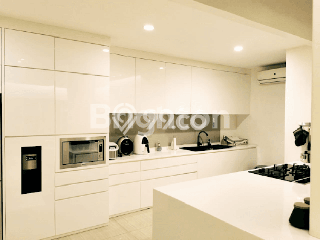 Rumah Lokasi Strategis kawasan Lippo Karawaci, Tangerang, Luas 434m² LB 300m² Rumah Lokasi Strategis kawasan Lippo Karawaci, Tangerang, Luas 434m² LB 300m²