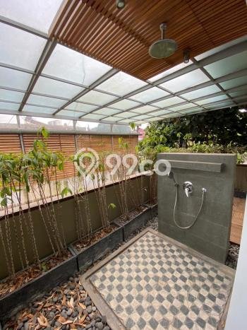 Ready to Use! Luxury House LT 675m2 Desain Elegan di Setiabudi Ready to Use! Luxury House LT 675m2 Desain Elegan di Setiabudi