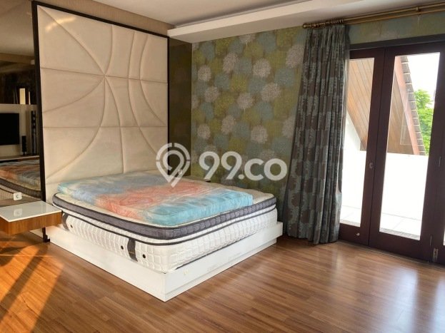 Hunian Mewah LB 550m2 Siap Huni Desain Elegan di Pantai Indah Kapuk, Jakarta Utara Hunian Mewah LB 550m2 Siap Huni Desain Elegan di Pantai Indah Kapuk, Jakarta Utara