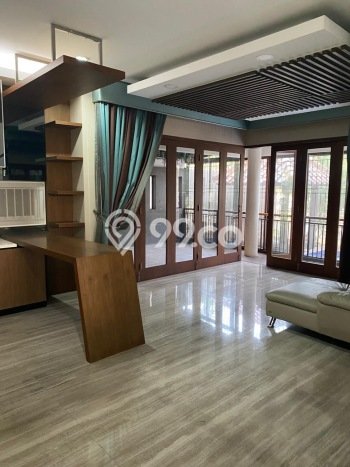 Hunian Mewah LB 550m2 Siap Huni Desain Elegan di Pantai Indah Kapuk, Jakarta Utara Hunian Mewah LB 550m2 Siap Huni Desain Elegan di Pantai Indah Kapuk, Jakarta Utara