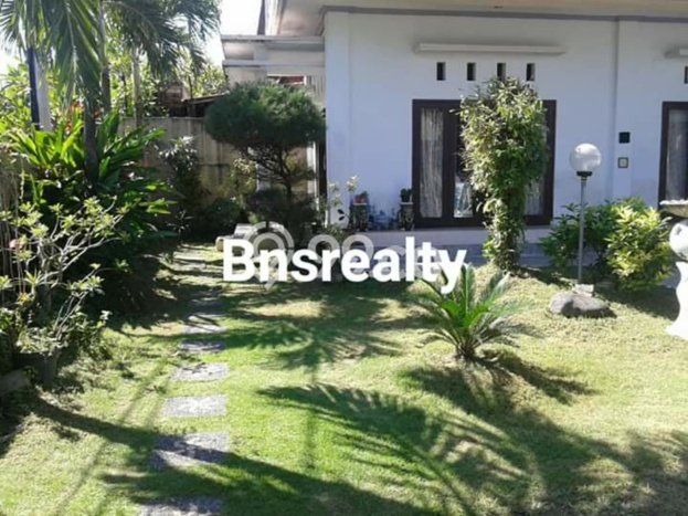 Ready to Use! Luxury House LT 375m2 Desain Elegan di Renon Ready to Use! Luxury House LT 375m2 Desain Elegan di Renon