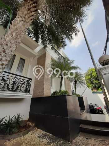 The Luxury House with Private Pool at Jl. Tebet Timur, Tebet, Jakarta Selatan The Luxury House with Private Pool at Jl. Tebet Timur, Tebet, Jakarta Selatan