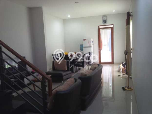 Rumah LB 220m² di Pusat Kota Pondok Hijau, Bandung - Lokasi Strategis Rumah LB 220m² di Pusat Kota Pondok Hijau, Bandung - Lokasi Strategis