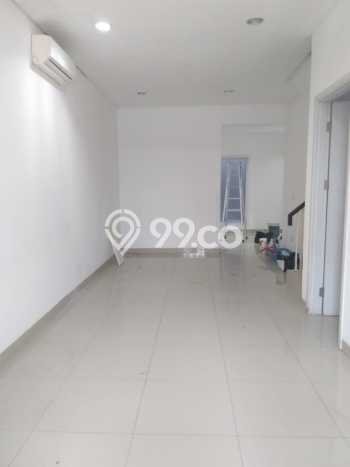 NEW LISTING! Rumah kawasan Green Lake City, Siap Huni, 3 KT, Dekat Green Lake City, Jakarta Barat, Jakarta Barat, Luas 108m² LB 180m² NEW LISTING! Rumah kawasan Green Lake City, Siap Huni, 3 KT, Dekat Green Lake City, Jakarta Barat, Jakarta Barat, Luas 108m² LB 180m²