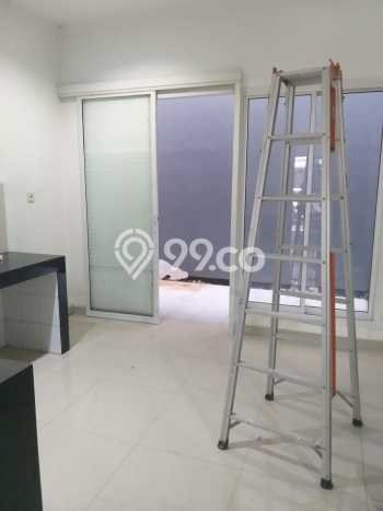NEW LISTING! Rumah kawasan Green Lake City, Siap Huni, 3 KT, Dekat Green Lake City, Jakarta Barat, Jakarta Barat, Luas 108m² LB 180m² NEW LISTING! Rumah kawasan Green Lake City, Siap Huni, 3 KT, Dekat Green Lake City, Jakarta Barat, Jakarta Barat, Luas 108m² LB 180m²