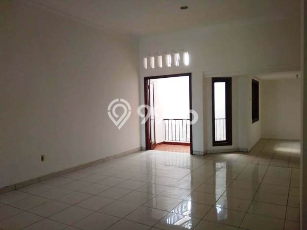Disewakan Rumah Harga Terjangkau di Bintaro Tangerang Selatan dengan 5 KT Disewakan Rumah Harga Terjangkau di Bintaro Tangerang Selatan dengan 5 KT