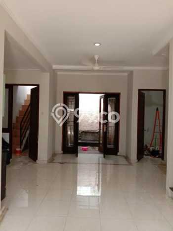 Disewakan Rumah Harga Terjangkau di Bintaro Tangerang Selatan Punya 5 KT Disewakan Rumah Harga Terjangkau di Bintaro Tangerang Selatan Punya 5 KT
