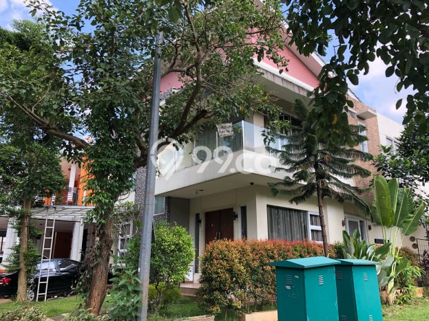 For Sale! Premium House LT 180m2 Desain Modern di BSD The Green For Sale! Premium House LT 180m2 Desain Modern di BSD The Green