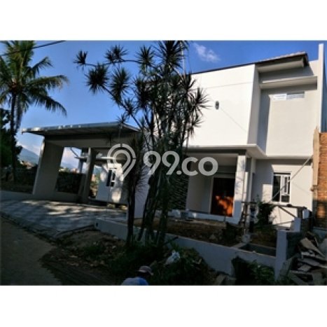 Rumah Eksklusif Dijual LT 250m2 di Margaasih, Bandung Rumah Eksklusif Dijual LT 250m2 di Margaasih, Bandung