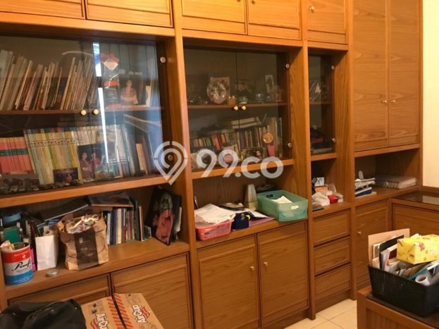 Rumah Elit Modern Tanpa Renovasi di Setiabudi Bandung Rumah Elit Modern Tanpa Renovasi di Setiabudi Bandung