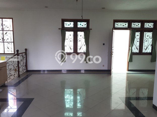 Dijual Rumah 3 Kamar Lokasi Strategis Nyaman dan Strategis di Ciputat Timur Dijual Rumah 3 Kamar Lokasi Strategis Nyaman dan Strategis di Ciputat Timur