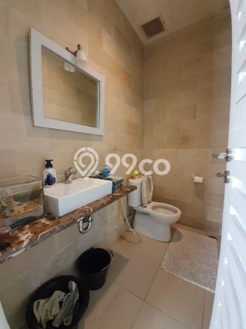 Rumah Nyaman 3 KT Luas Tanah 187m² di Lebak Bulus, Jakarta Selatan Rumah Nyaman 3 KT Luas Tanah 187m² di Lebak Bulus, Jakarta Selatan