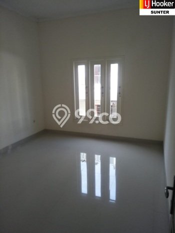 Dijual Rumah Luas Megah Dengan View Cantik di Sunter, Jakarta Utara Dijual Rumah Luas Megah Dengan View Cantik di Sunter, Jakarta Utara