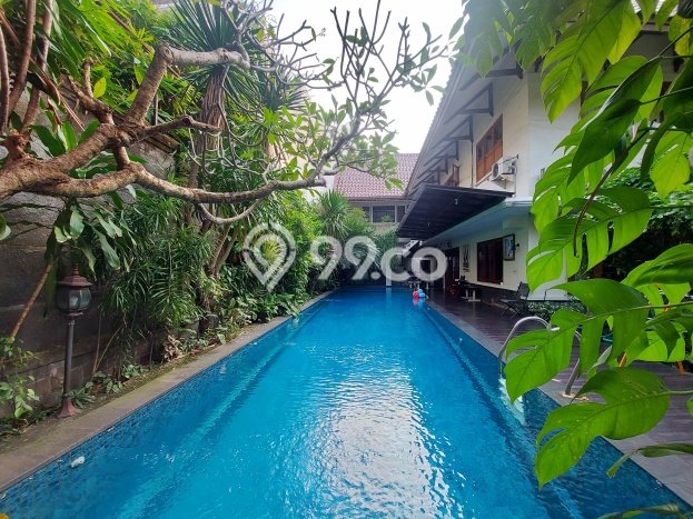 Siap Huni Rumah Mewah 4 Kamar di Kebayoran Baru Dekat ke Mana Saja Siap Huni Rumah Mewah 4 Kamar di Kebayoran Baru Dekat ke Mana Saja