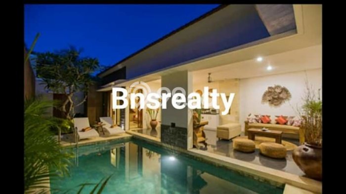 Rumah Terawat di Pecatu, Badung, LT 1127m2m² LB 500m2m² HARGA MENARIK! Rumah Terawat di Pecatu, Badung, LT 1127m2m² LB 500m2m² HARGA MENARIK!