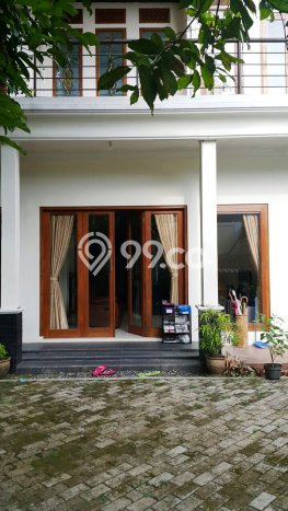 For Sale Rumah Elit Exclusive di Ciputat, Tangerang Selatan For Sale Rumah Elit Exclusive di Ciputat, Tangerang Selatan