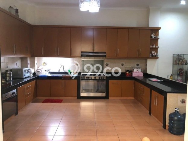 Rumah Elit Modern Tanpa Renovasi di Pantai Indah Kapuk Jakarta Utara Rumah Elit Modern Tanpa Renovasi di Pantai Indah Kapuk Jakarta Utara