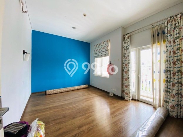 Rumah Luxury Modern Tanpa Renovasi di Pondok Indah Jakarta Selatan Rumah Luxury Modern Tanpa Renovasi di Pondok Indah Jakarta Selatan