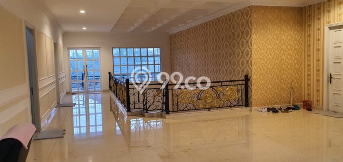 Hunian Mewah LB 700m2 Siap Huni Desain Elegan di Alam Sutera, Tangerang Hunian Mewah LB 700m2 Siap Huni Desain Elegan di Alam Sutera, Tangerang
