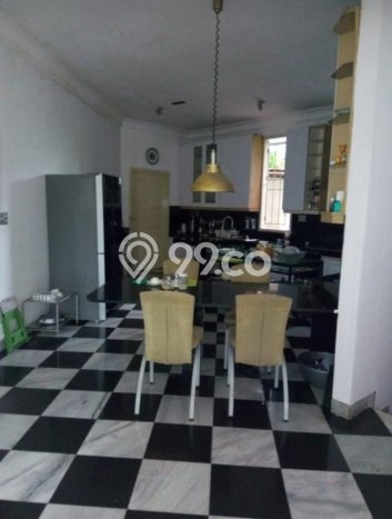 Siap Huni Rumah Mewah 5 Kamar di Jagakarsa Dekat ke Mana Pun Siap Huni Rumah Mewah 5 Kamar di Jagakarsa Dekat ke Mana Pun