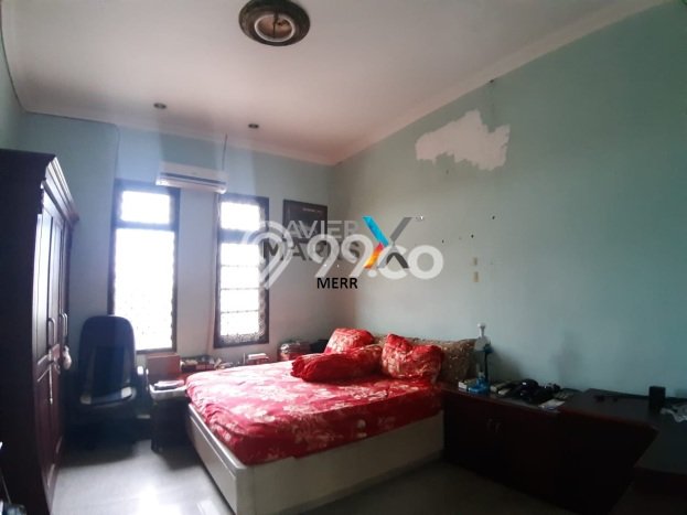 Rumah Elit Modern Siap Huni di Manyar Surabaya Rumah Elit Modern Siap Huni di Manyar Surabaya