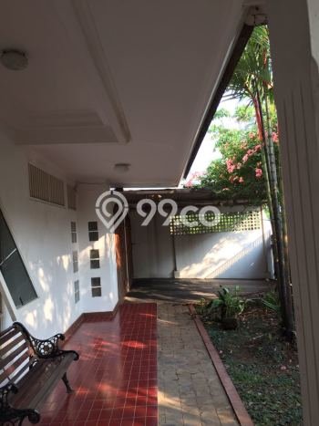 Rumah Elit Modern Tanpa Renovasi di Bintaro Tangerang Selatan Rumah Elit Modern Tanpa Renovasi di Bintaro Tangerang Selatan