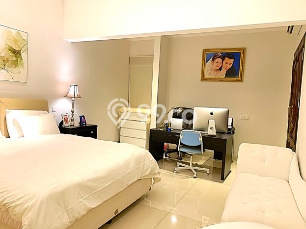 Disewakan! Rumah 4 Kamar Tidur &
5 Kamar Mandi di BSD De Park, Tangerang Disewakan! Rumah 4 Kamar Tidur &
5 Kamar Mandi di BSD De Park, Tangerang