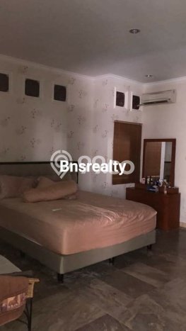Rumah Lokasi Strategis di Renon, Denpasar, LT 360m2m² Bangunan 570m2m² Rumah Lokasi Strategis di Renon, Denpasar, LT 360m2m² Bangunan 570m2m²