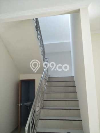 Rumah Elit Modern Tanpa Renovasi di Sunter Jakarta Utara Rumah Elit Modern Tanpa Renovasi di Sunter Jakarta Utara