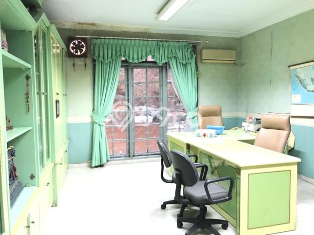 For Sale! Luxury House LT 300m2 Desain Modern di Muara Karang For Sale! Luxury House LT 300m2 Desain Modern di Muara Karang