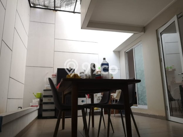 For Sale! Premium House LT 120m2 Desain Elegan di Green Lake City For Sale! Premium House LT 120m2 Desain Elegan di Green Lake City