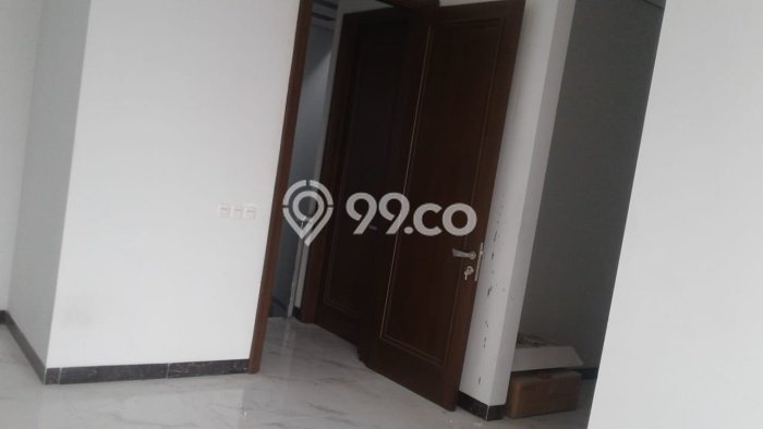 Rumah Mewah LB 350m2 Siap Pakai Desain Elegan di Puri Indah, Jakarta Barat Rumah Mewah LB 350m2 Siap Pakai Desain Elegan di Puri Indah, Jakarta Barat